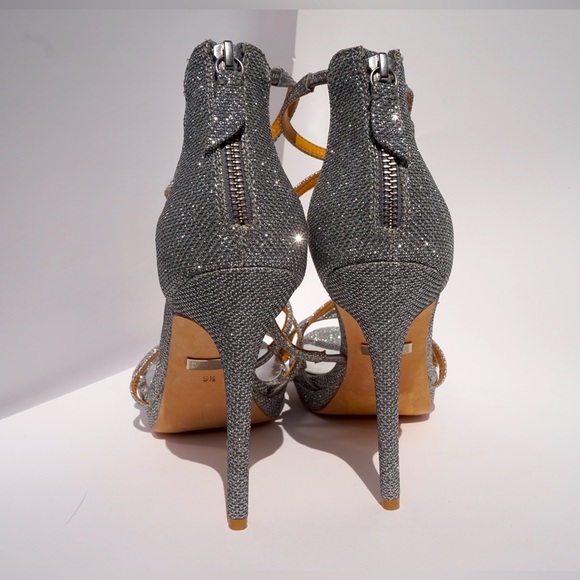 BADGLEY MISCHKA Evening Silver Sparkle 4.5” Strappy Heels - Picture 4 of 6